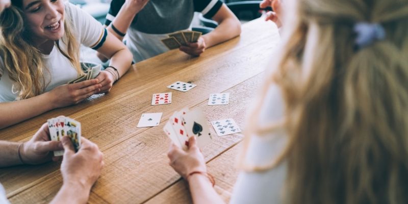 câu thần chú may mắn trong đánh bài